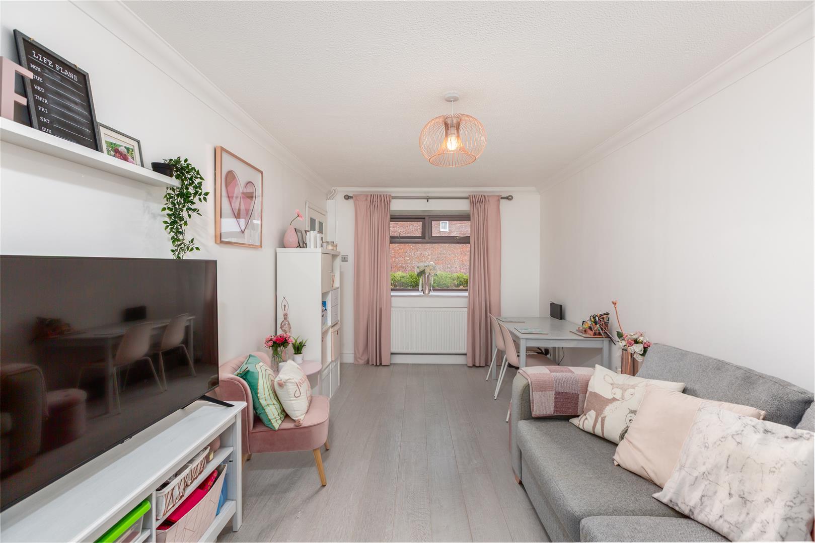 Y Dolau, Llangyfelach, Swansea, SA6 6BN